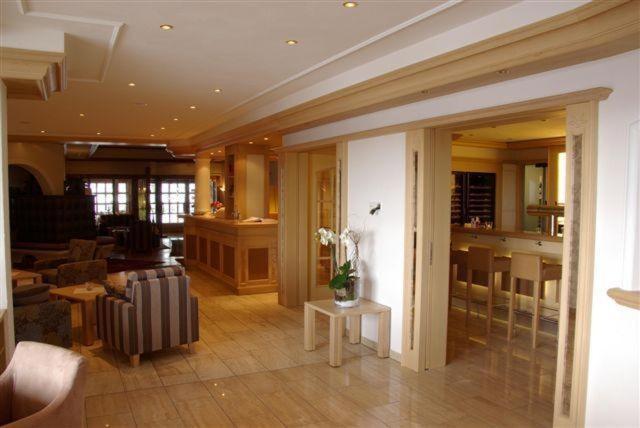 Hotel Schwanen Kaelberbronn Pfalzgrafenweiler Extérieur photo
